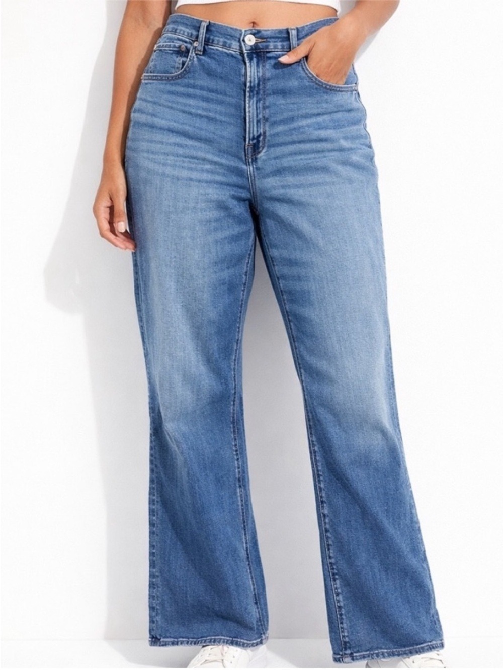 American Eagle Stretch Curvy Super High Waisted Baggy Straight Jeans
